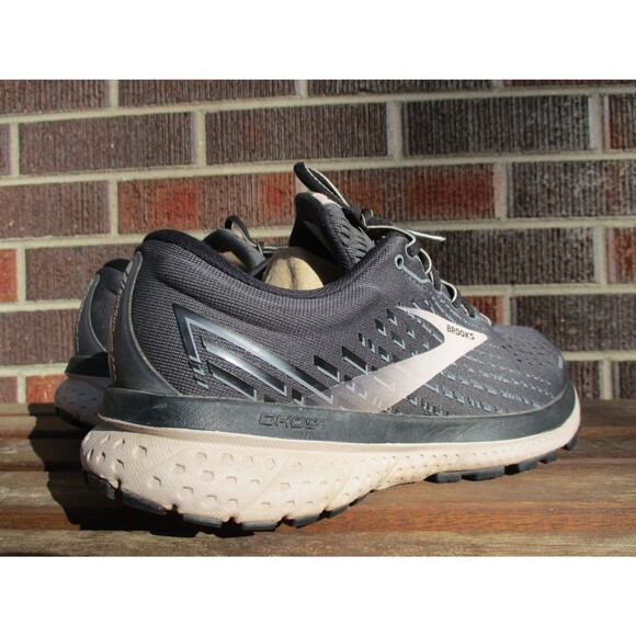 Brooks Womens Ghost 13 Gray Pink Running Athletic Shoes Sneakers Size 7.5 B - Picture 2 of 16